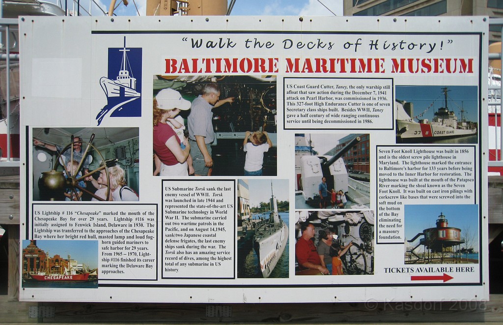 Baltimore MD 2009 0371.jpg - A 4th of July trip to Washington DC in 2009 included a stop in Baltimore MD to see the National Aquarium.